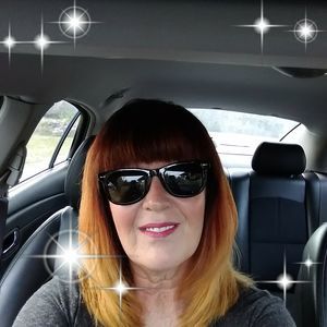 Meet your Posher, Tina
