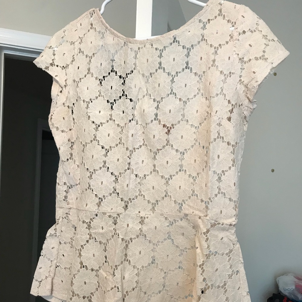 🎉SOLD🎉 Lace top