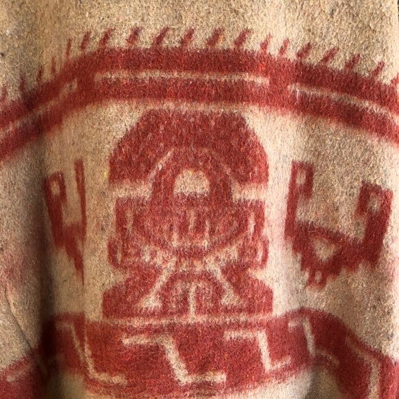 SOLD MEXICAN CAPE PONCHO Hooded Wood Toggles Rare - Picture 5 of 8