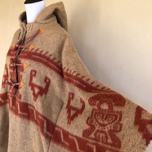 SOLD MEXICAN CAPE PONCHO Hooded Wood Toggles Rare - Picture 7 of 8