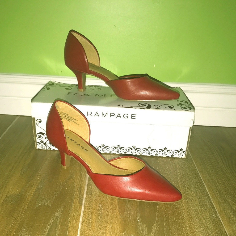 Red Kitten Heel Pumps Size 7