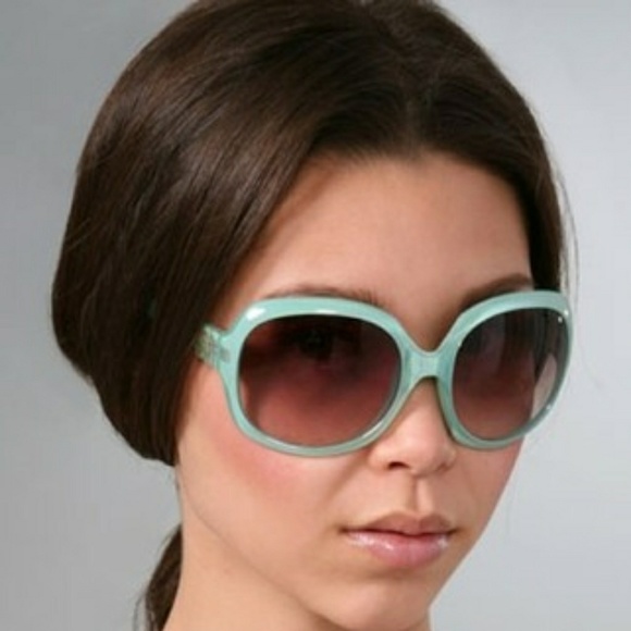 JUICY COUTURE Over Sized Shades - Picture 1 of 2