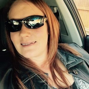 Meet your Posher, Shana