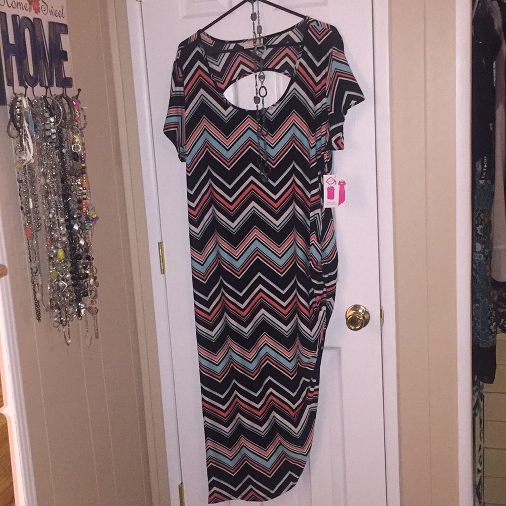 NWT Chevron Maxi dress
