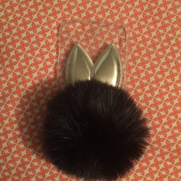 Bunny tail phone case - Picture 1 of 2