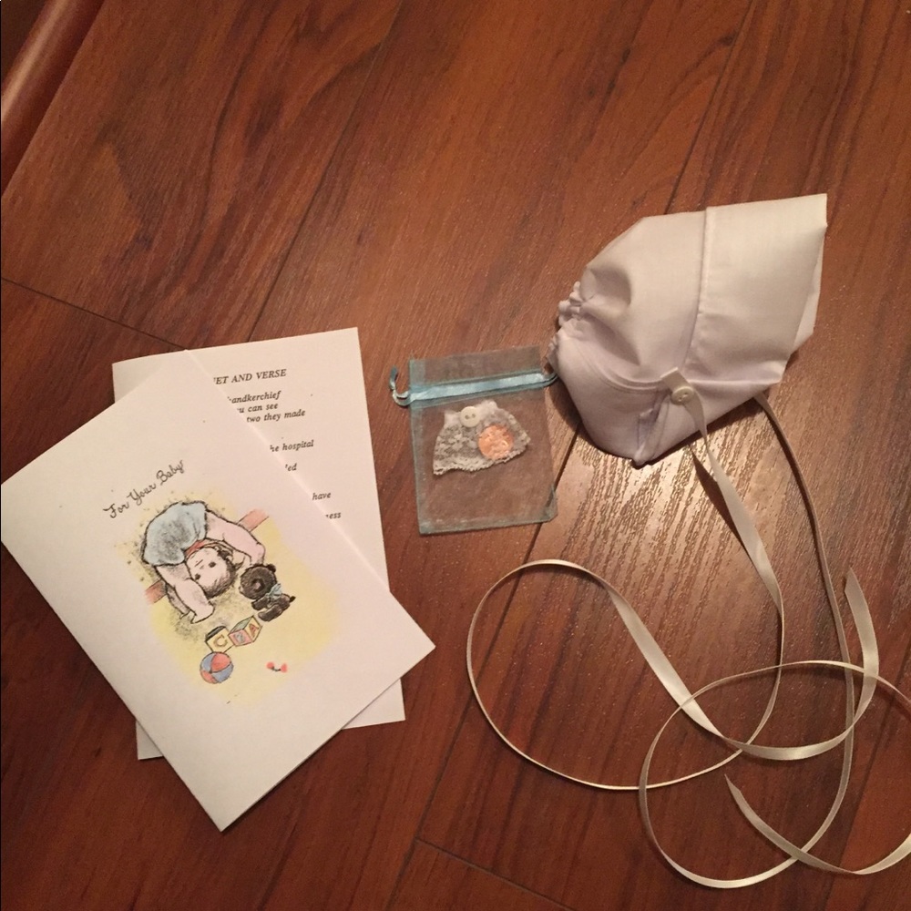 Infant keepsake bonnet and birth penny