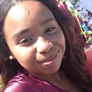 Meet your Posher, Erika
