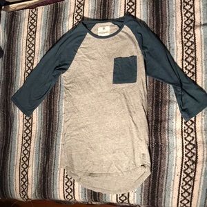 3/4 sleeve baseball tee