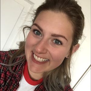 Meet your Posher, Aly