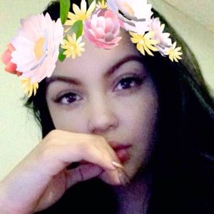 Meet your Posher, Kamila