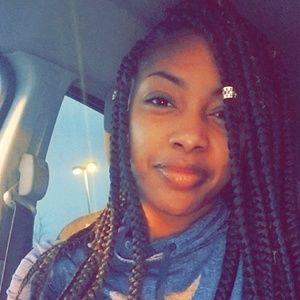 Meet your Posher, Ashlynn