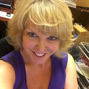 Meet your Posher, Sandra