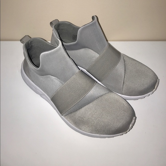 Steve Madden sneakers - Picture 1 of 3