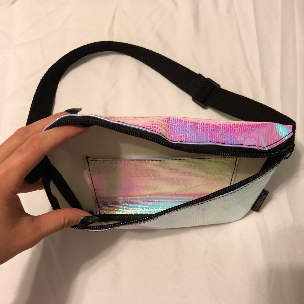 Fidelity Fanny Pack