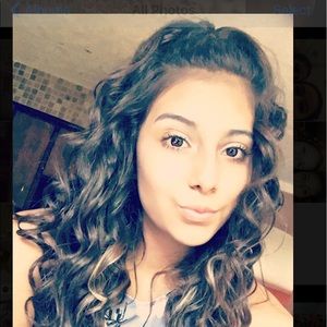 Meet your Posher, Jacqueline