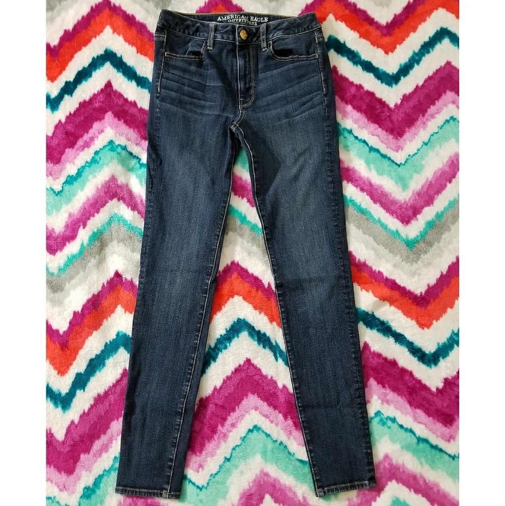 American Eagle Hi-Rise Jegging