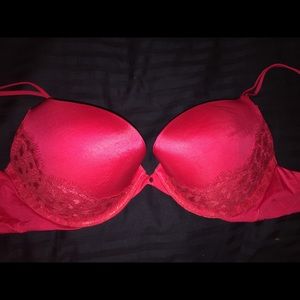 Victoria’s Secret Very Sexy Push-Up Bra