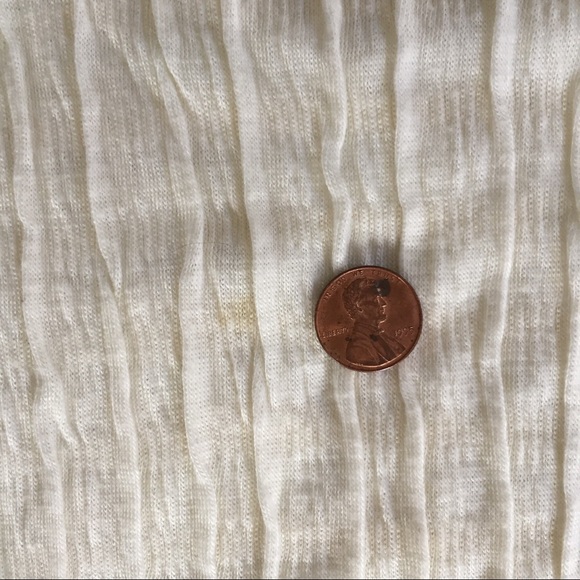 Ivory Crinkle Textured Scarf - Picture 4 of 4