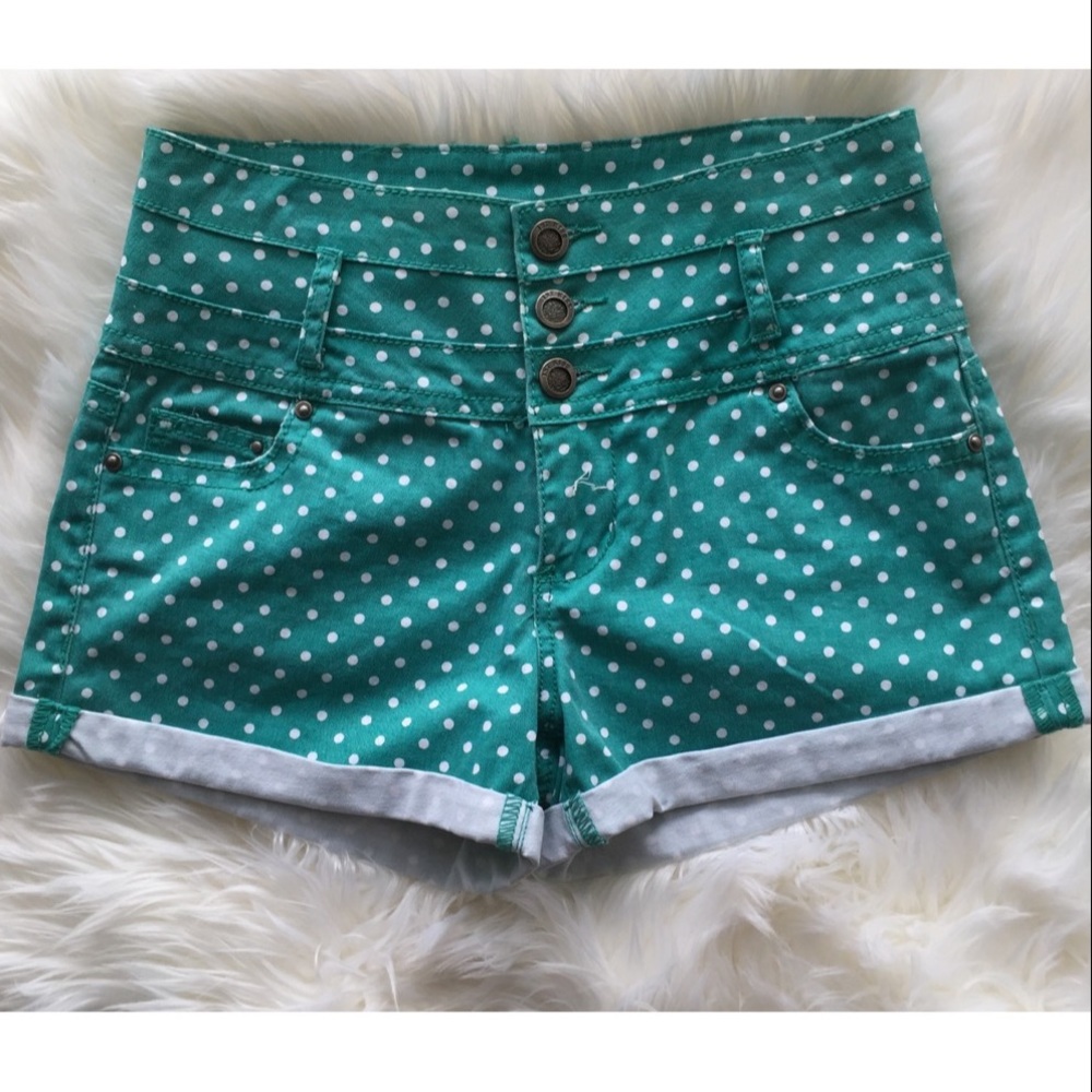 1st kiss High waisted polka dot shorts