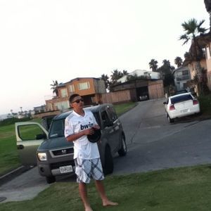 Meet your Posher, Manuel