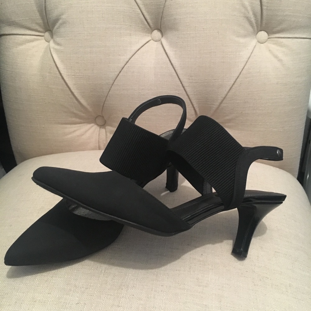 LifeStride Black Women’s Solace Heels