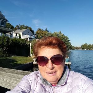 Meet your Posher, Faina