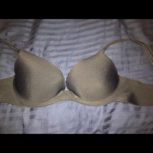 Victoria’s Secret Secret Embrace Push-Up Bra