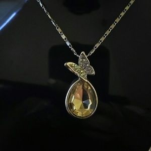 Silver raindrop necklace