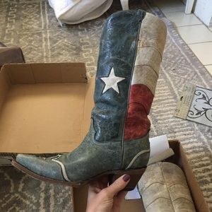 SALE!!!! $150 off Vintage Texas Flag Cowboy Boots