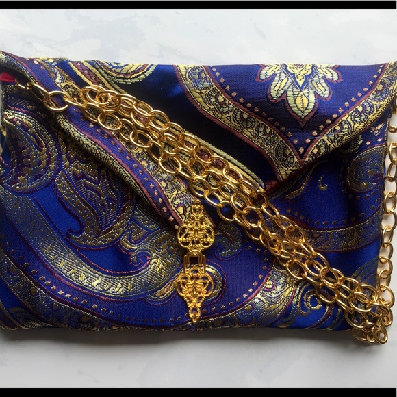 Sale Handmade Silk & Red Luxe Chain Purse CCO - Picture 3 of 3