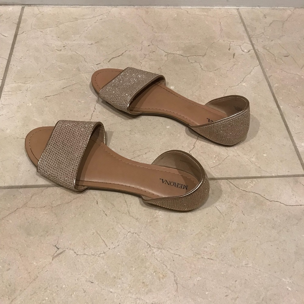 Super cute sandals