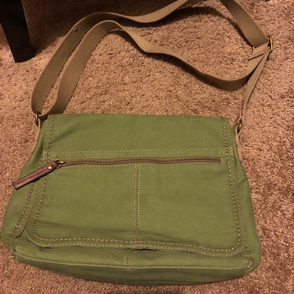 Relic crossbody bag