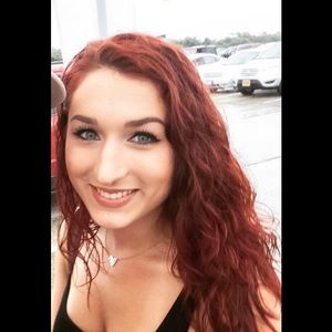 Meet your Posher, Samantha