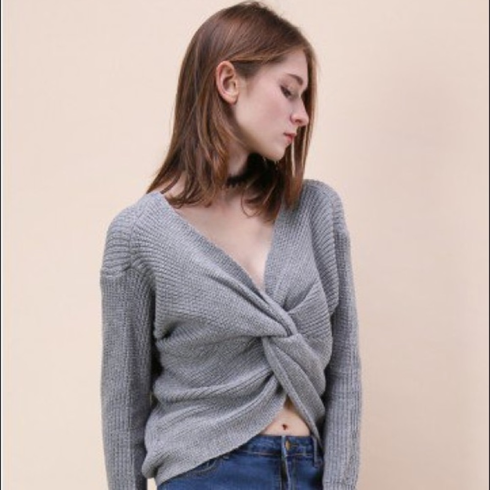 Twisted knot sweater