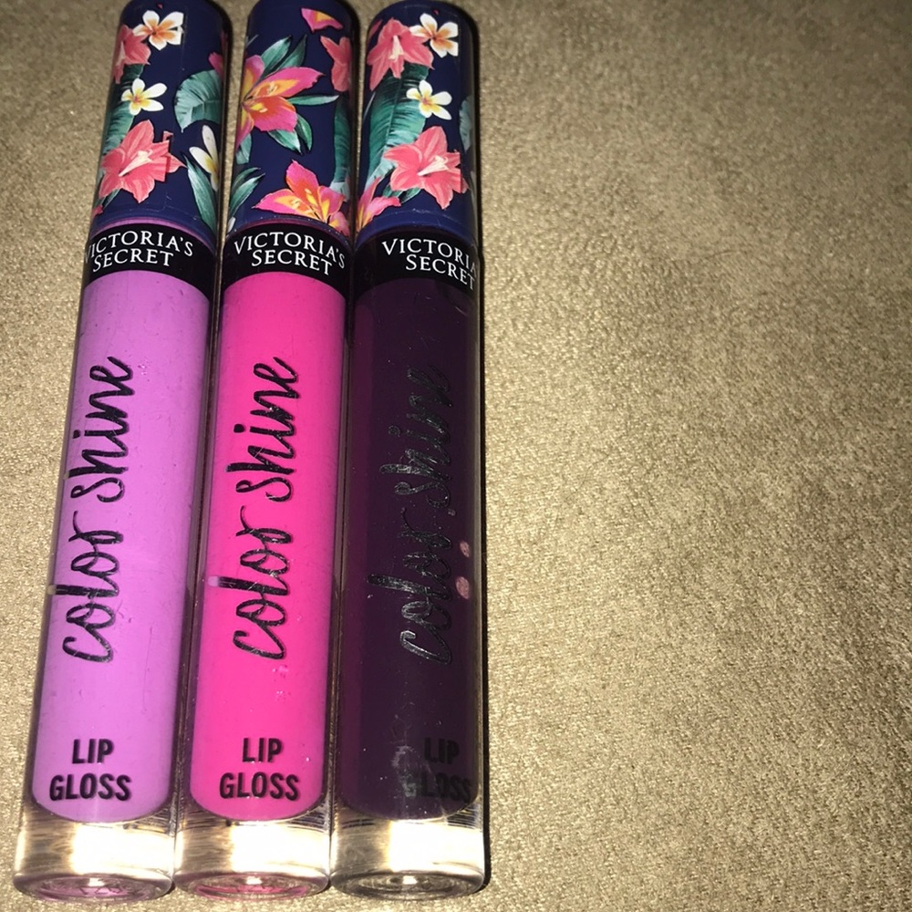 Victoria’s Secret color shine💋✨