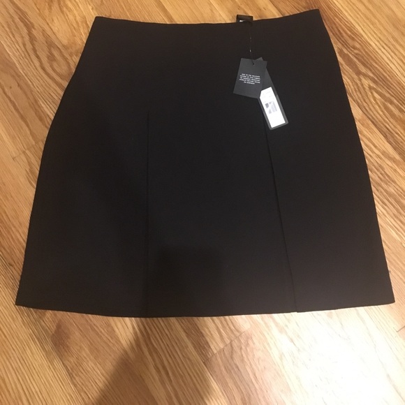 Marc Jacobs Pleated Skirt - Picture 1 of 4