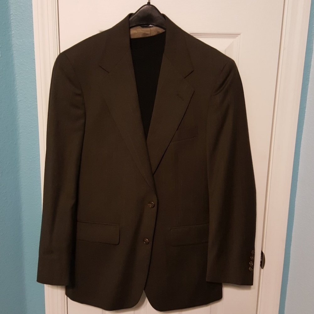 Donald J. Trump and Jones of New York suits,