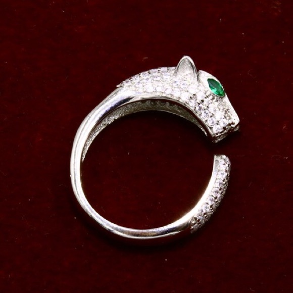 AAA Italian Zircon Platinum Plated Leopard Ring - Picture 4 of 6