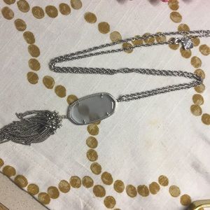KENDRA SCOTT ALL SILVER RAYNE NECKLACE!!