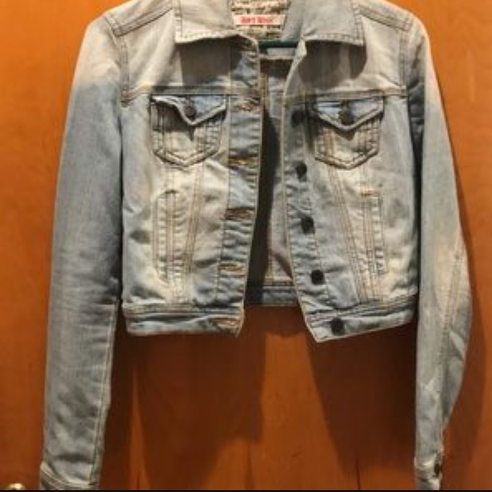 Denim jacket - Picture 2 of 3