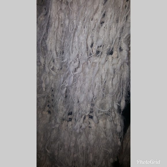 Sweater vest - Picture 3 of 4