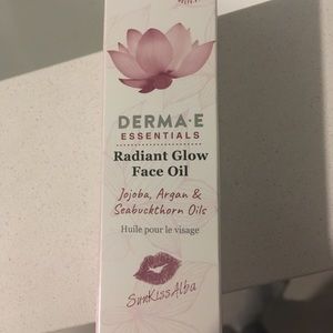 Derma E Radiance Oil