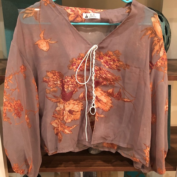 BRAND NEW Mauve and Gold Floral Crop Top - Picture 1 of 4