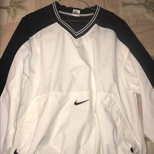 Nike windbreaker pullover