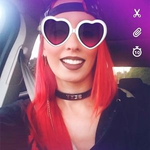 Meet your Posher, Natalie