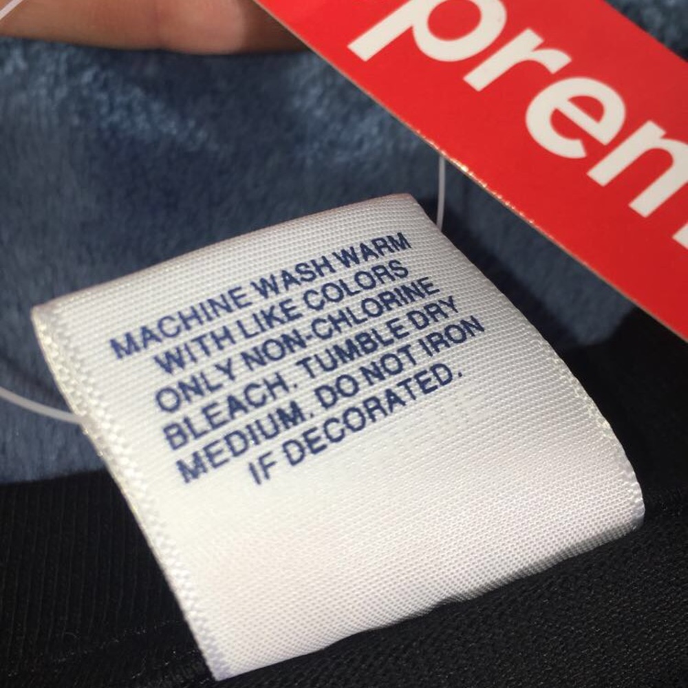 Supreme long sleeve black box Logo tee VERY RARE