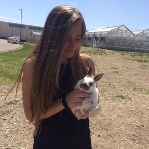 Meet your Posher, Kelly