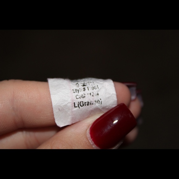 Off the shoulder blouse - Picture 2 of 2