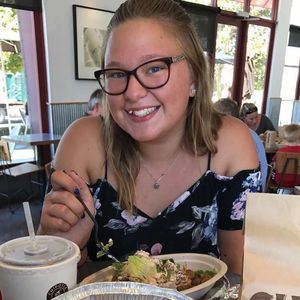 Meet your Posher, Samantha