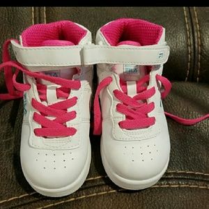 Fila shoes. size 9 toddler. new
